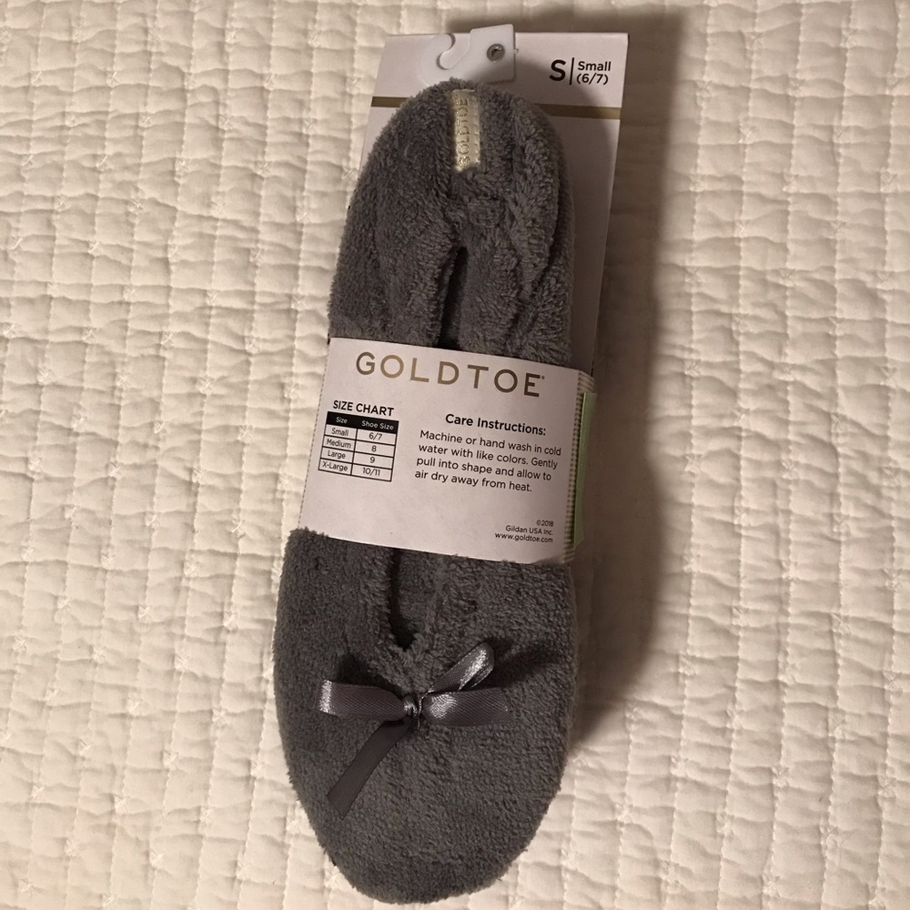 gold toe slippers - SOLD